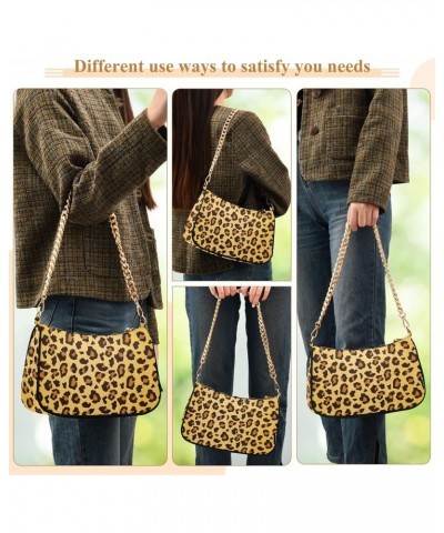 Tote Handbags Leopard Print Clutch Purse Trendy Chain Shoulder Bag Small Underarm Bag with Zipper for Women $16.80 Shoulder Bags